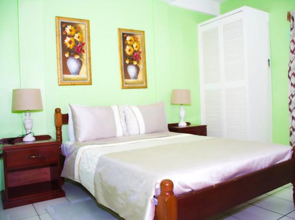 Silver View Apartments St. George's Bagian luar foto