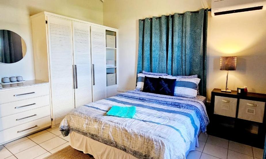 Silver View Apartments St. George's Bagian luar foto