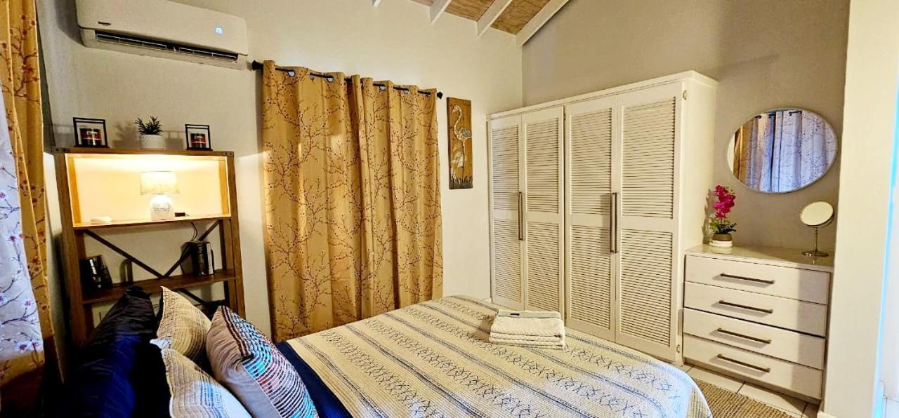 Silver View Apartments St. George's Bagian luar foto