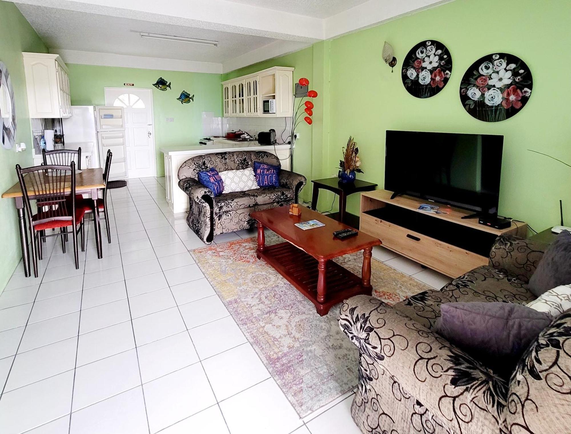Silver View Apartments St. George's Bagian luar foto